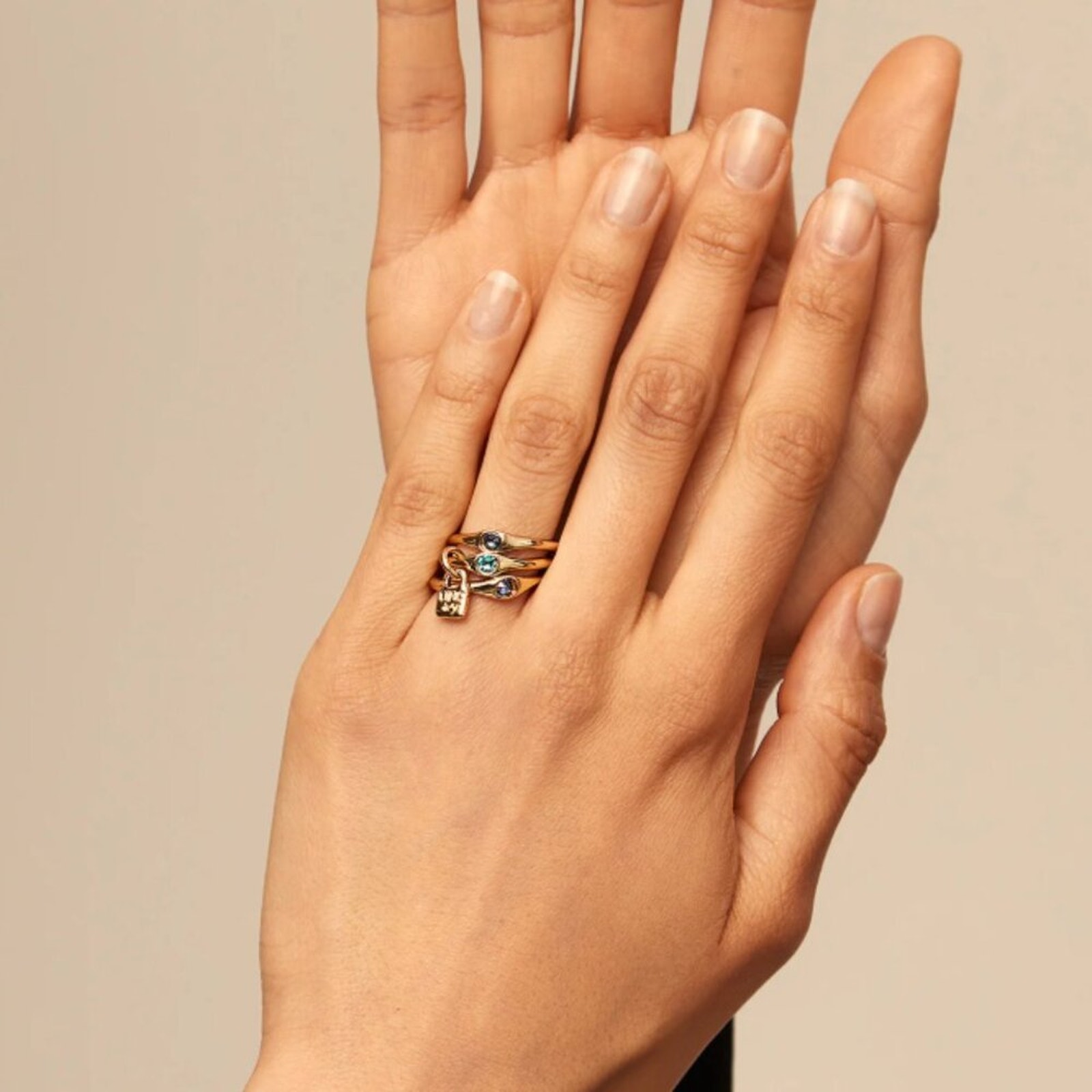 Uno De 50 Gold Triple Band Ring Colorful Stone Stack Charm Size 8